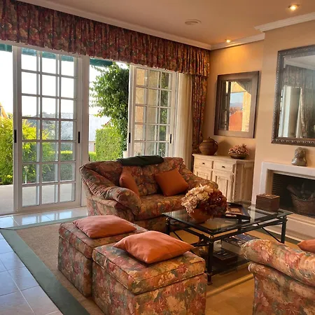 Preciosa Casa En Playa América Hébergement de vacances Nigrán