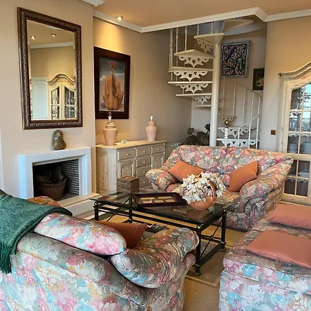 Preciosa Casa En Playa América