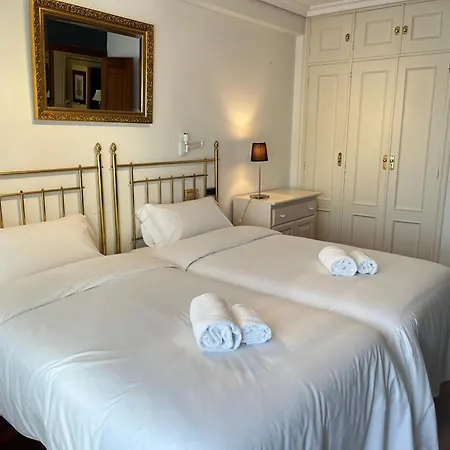 Preciosa Casa En Playa América *